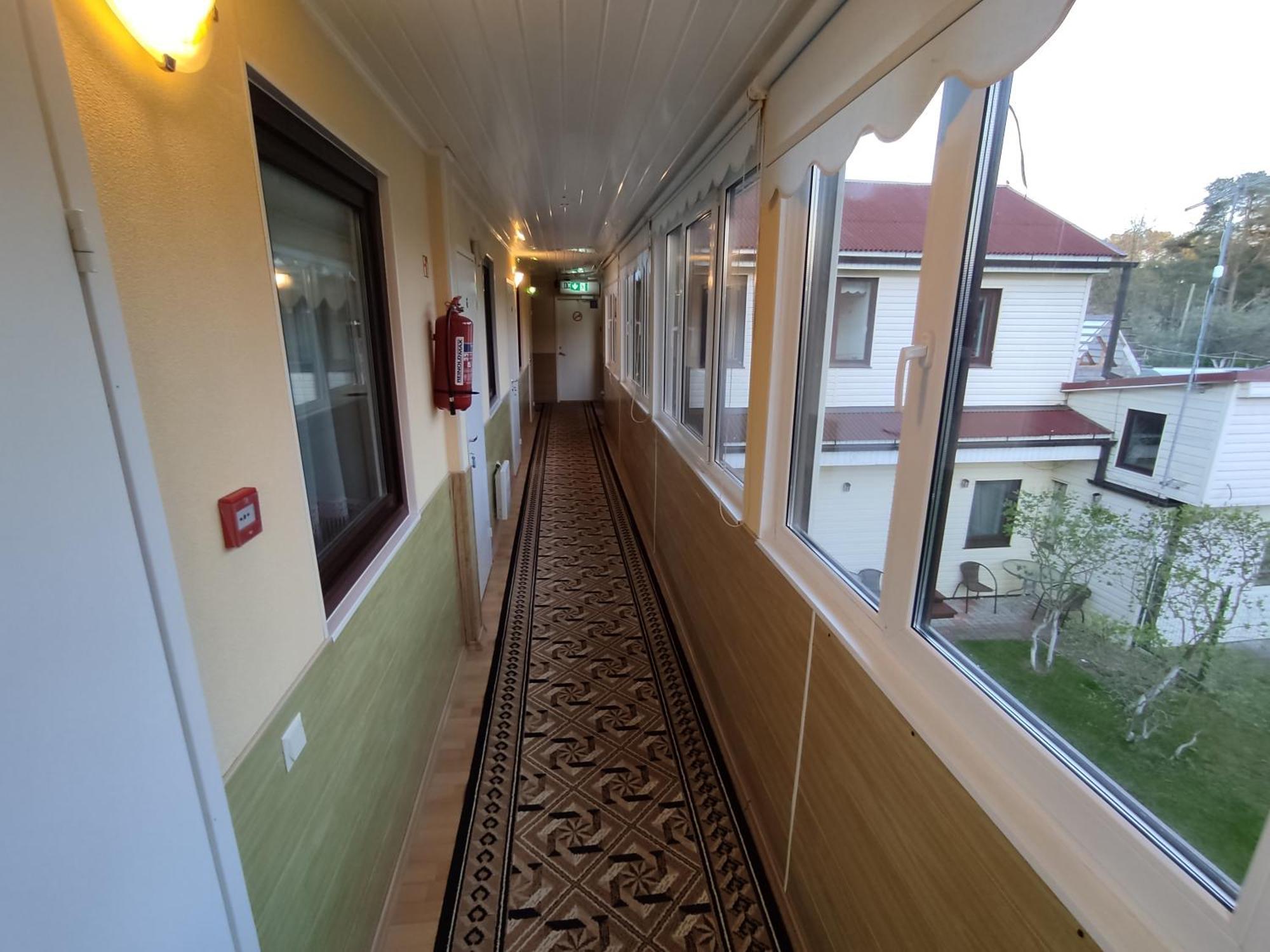 Hotel Veagles นาร์วา-โยเอซู ภายนอก รูปภาพ