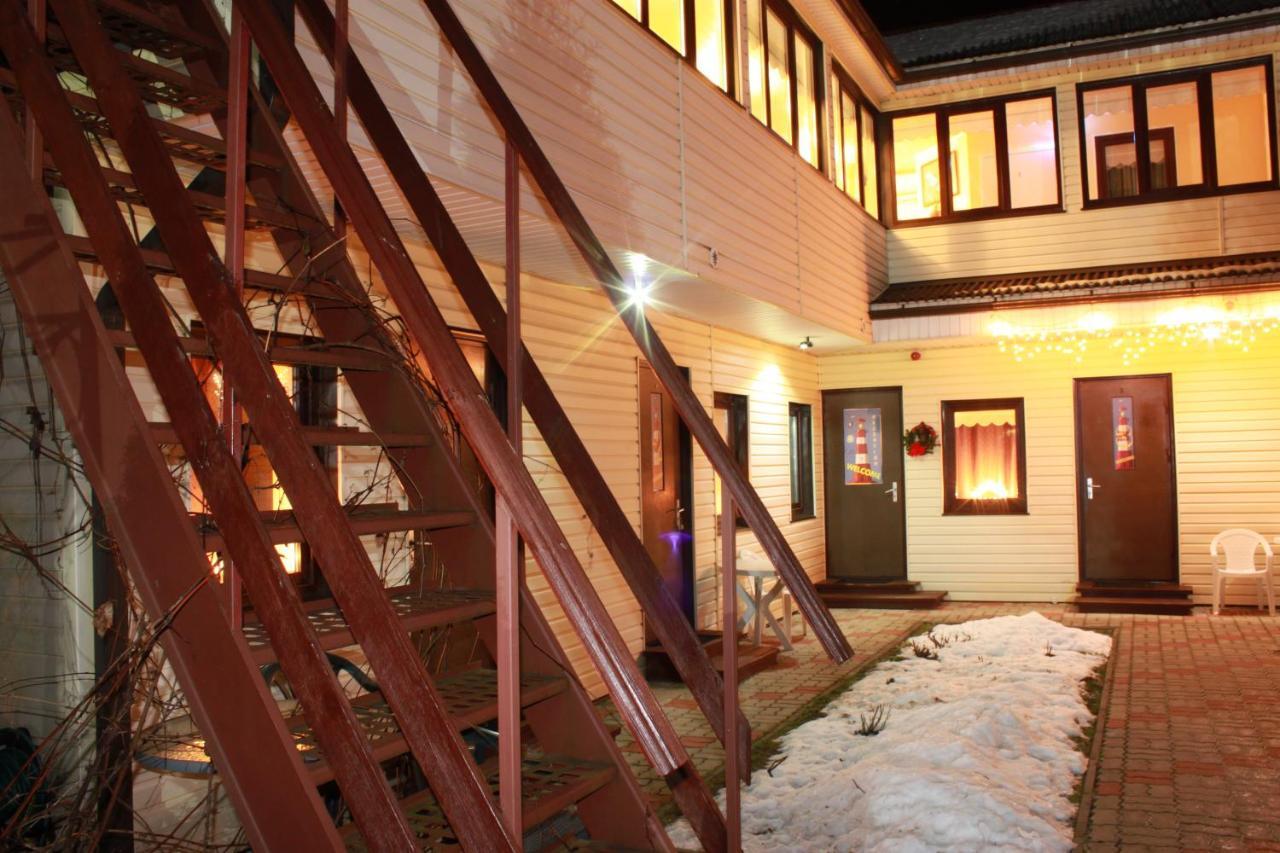 Hotel Veagles นาร์วา-โยเอซู ภายนอก รูปภาพ